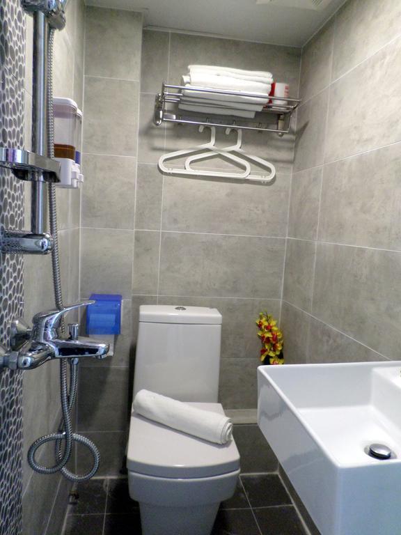 Sunrise Royal - Boutique Hostel Kowloon  Екстериор снимка